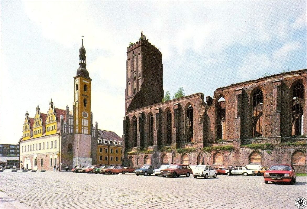 (2) Św.-Jan-Paweł-II-Platz, ehemaliger Marktplatz