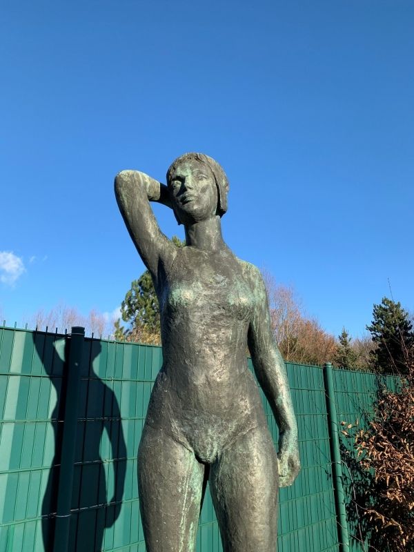 (2) Skulptur Schwimmerin