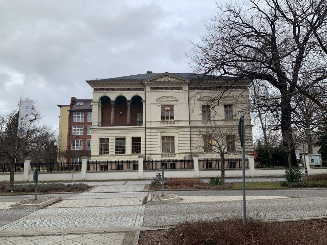 (1) Villa von Friedrich Wilhelm Schmidt