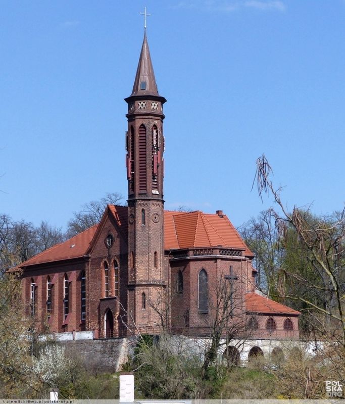 (4) Katholische Dreifaltigkeits-Kirche